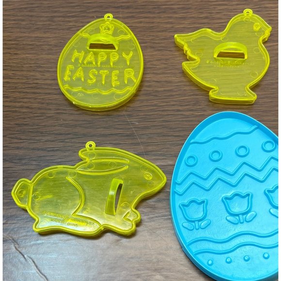 Vintage Easter Cookie Cutters Lot of 6 Egg Bunny Chick Lamb Amscan Hallmark - Picture 6 of 8